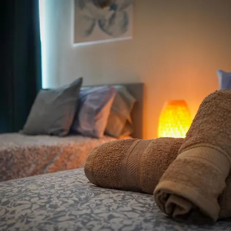 Apartament Spacious 3 Bedroom Located With Sea Views