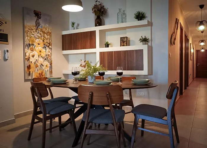 Spacious 3br Located With Sea Views Apartment St. Paul's Bay