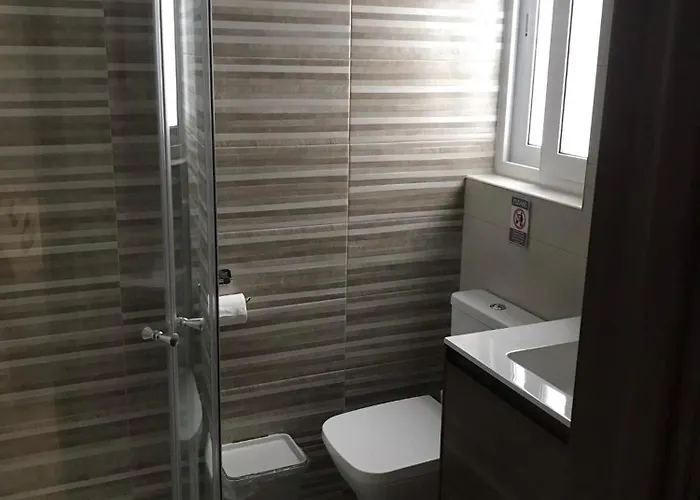 Spacious 3br Located With Sea Views