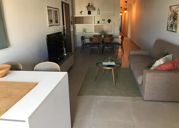 Apartment Spacious 3br Located With Sea Views St. Paul's Bay