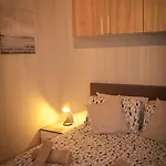Spacious 3br Located With Sea Views