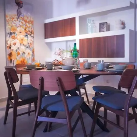 Spacious 3 Bedroom Located With Sea Views * St. Paul's Bay