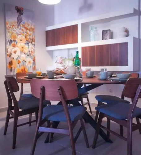 Spacious 3 Bedroom Located With Sea Views * St. Paul's Bay