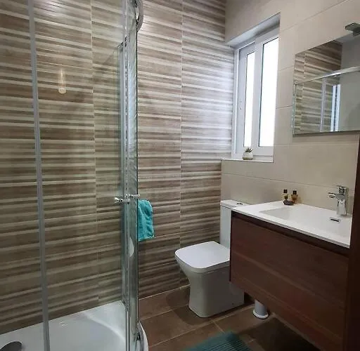 Spacious 3 Bedroom Located With Sea Views Apartament *