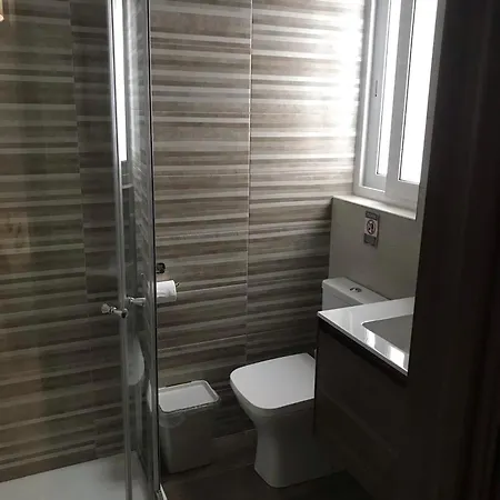 Spacious 3br Located With Sea Views