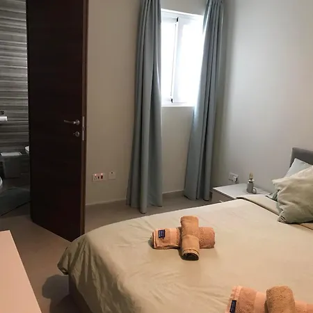 Apartment Spacious 3br Located With Sea Views St. Paul's Bay